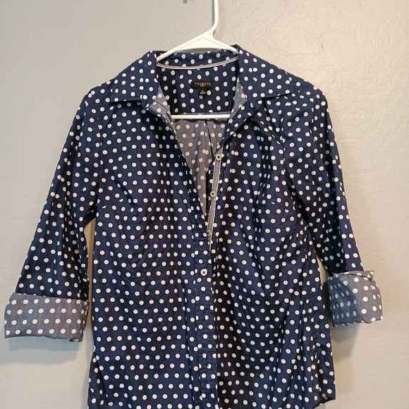 Talbots Long Sleeve Button Up Polka Dot Collared Shirt - Picture 4 of 4